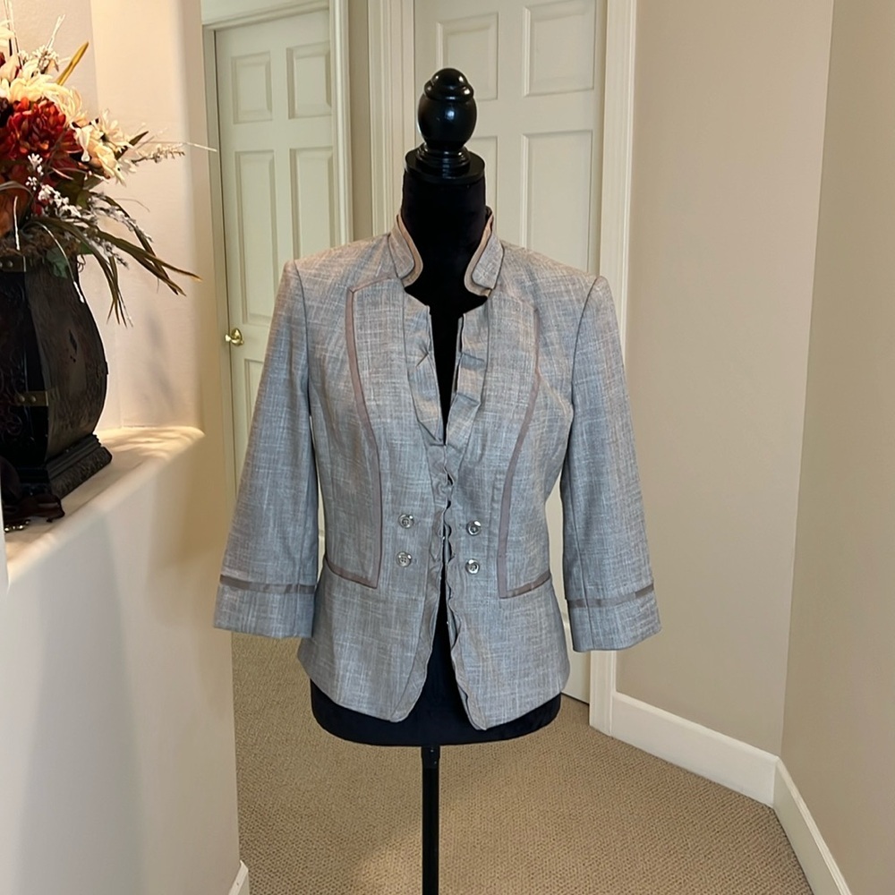 White House Black Market Tan Tweed Jacket Size 6